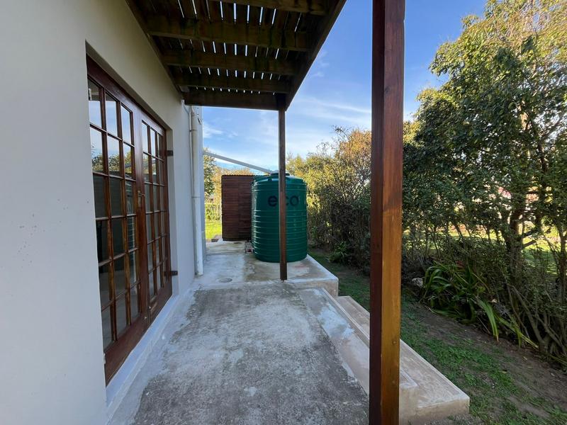 To Let 4 Bedroom Property for Rent in Kingswood Eastern Cape